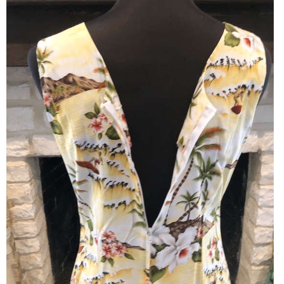 1990s Hawaiian Dress, Surfer Novelty Graphic Kitschy Print, SZ 10, Medium - Picture 6 of 8